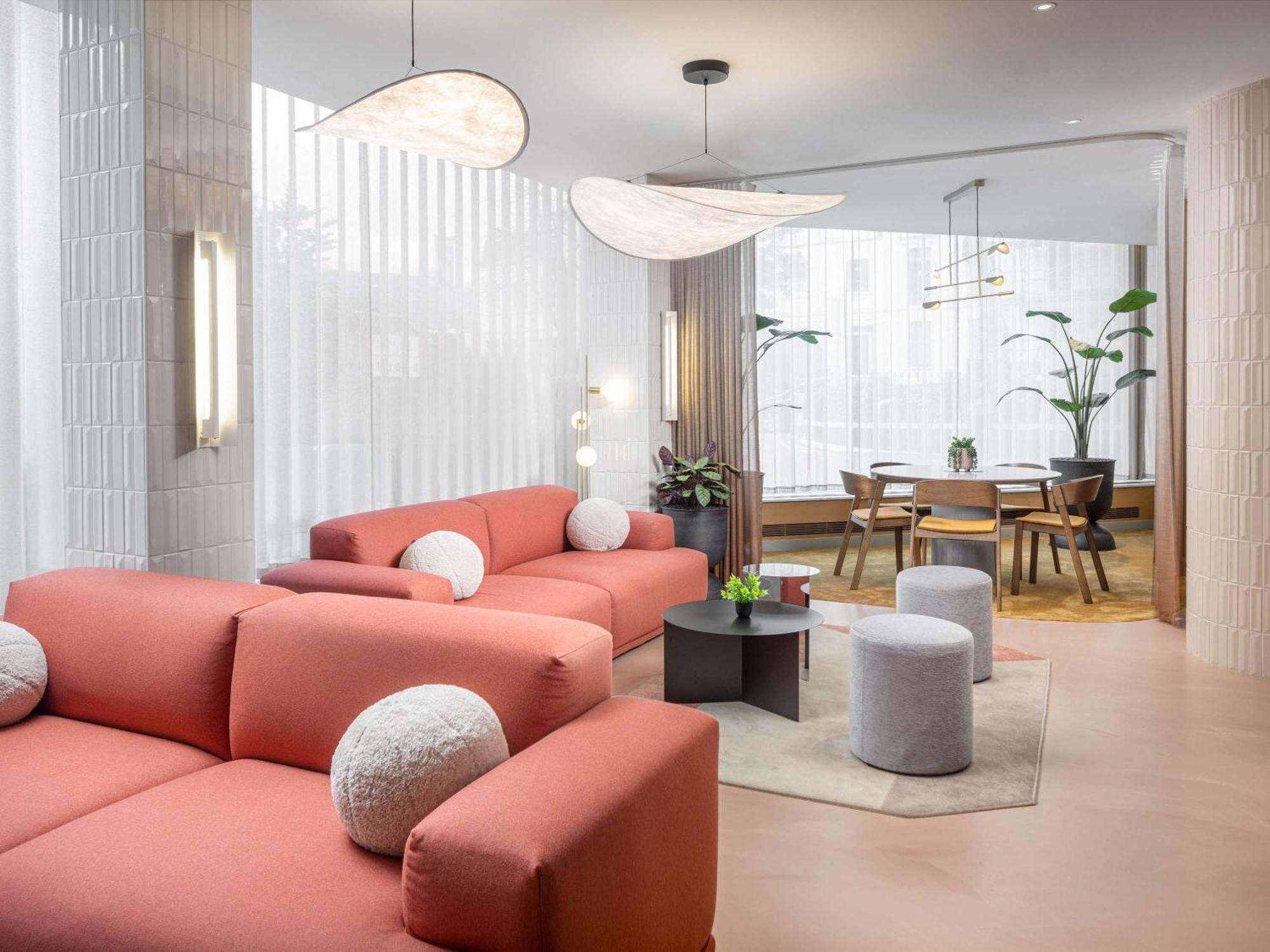 Mercure Earls Court Hotel