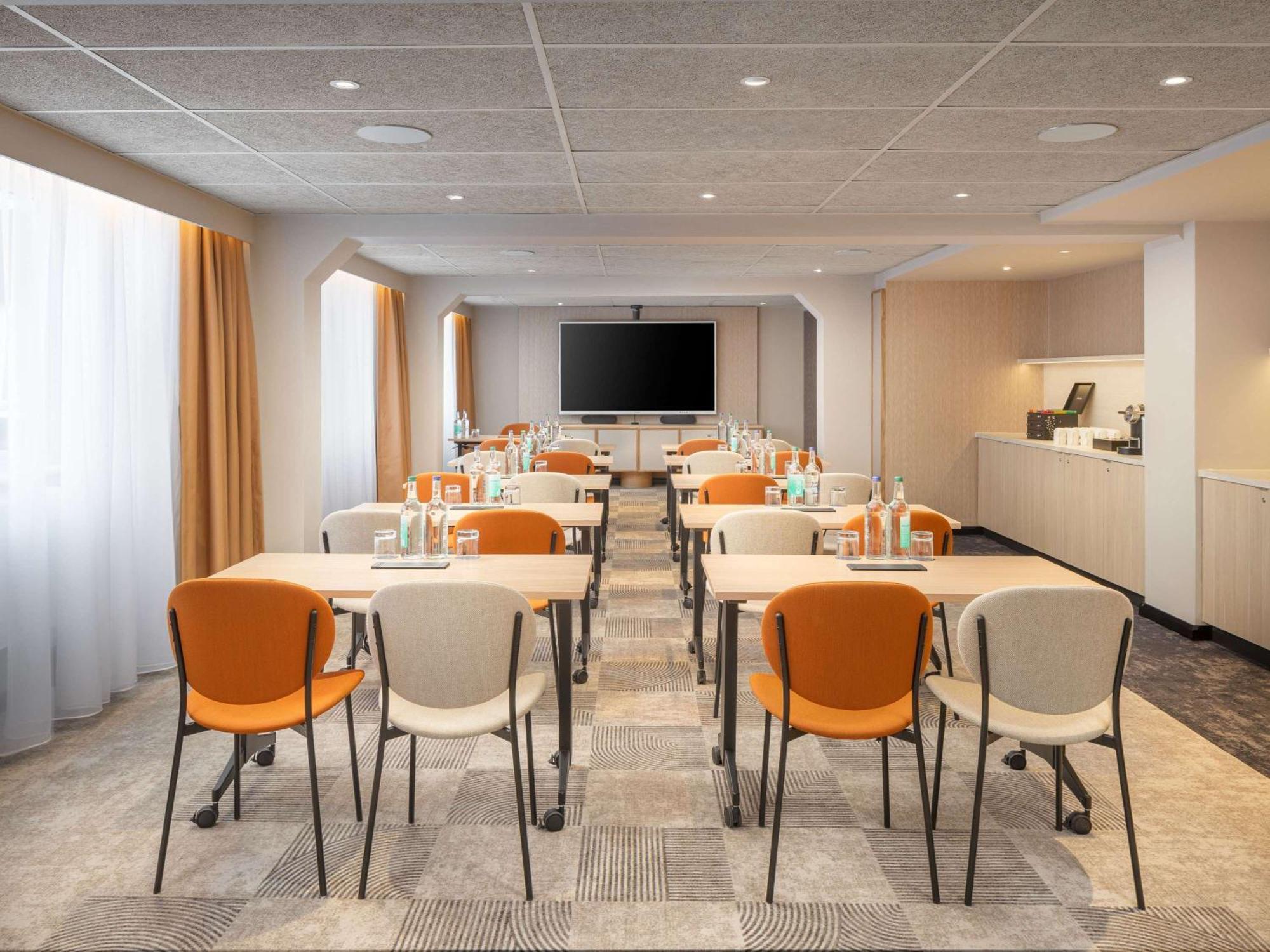 Mercure Earls Court Hotel